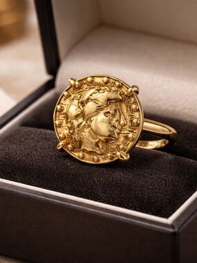 Tory Burch Textured Gold Coin Ring